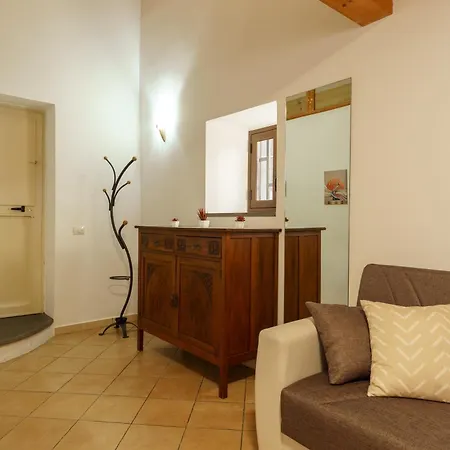 La Casa Di Carta Al Centro Storico Apartament Katania